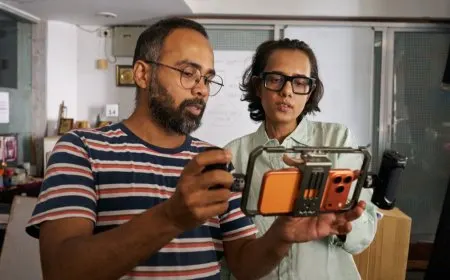 Filmmakers use an iPhone 17 Pro Max and MacBook Pro to capture and edit independent shorts.