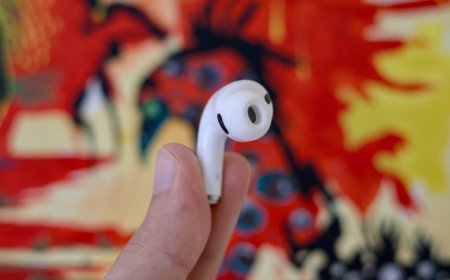 Apple AirPods Pro 3 Price Drop Analysis and Features