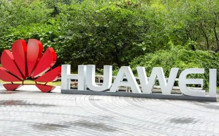 Huawei enterprise SSD using die-on-board packaging to reach 122.88 terabytes, circumventing export restrictions.