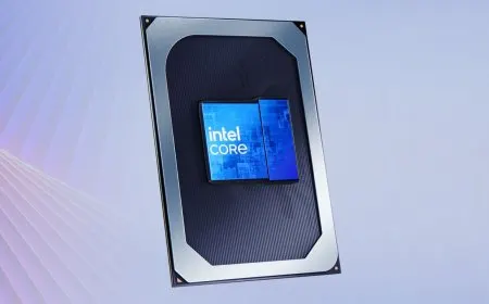 Intel Project Firefly standardized laptop manufacturing diagram featuring Wildcat Lake processors and modular components.