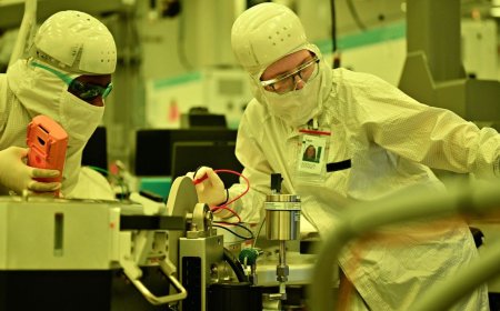 Intel kicks off development on next-decade 10A and 7A process technologies — 14A node remains on track for critical October PDK release