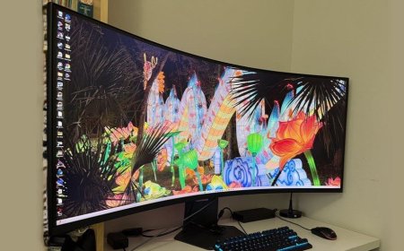 LG UltraGear 52G930B 52-Inch 5K Gaming Monitor Analysis