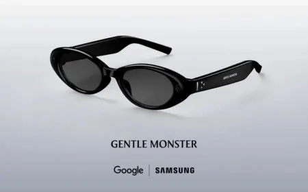 Google AI glasses demonstrating iPhone compatibility and practical wearable design.