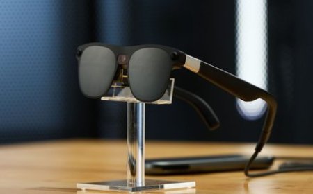 Xreal Project Aura Smart Glasses Ship in 2026 With Native Android XR