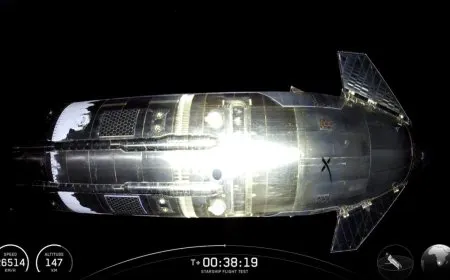 The SpaceX Starship V3 rocket stands on the launchpad before its first test flight.