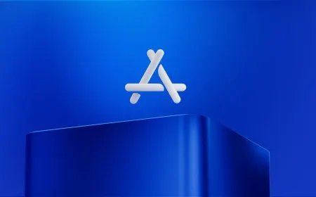 The graphic showcases the App Store Awards finalists with highlighted application icons.