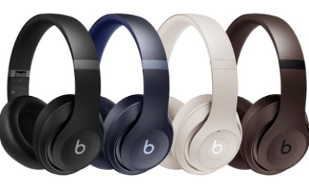 FCC regulatory filing document for the unreleased Apple model A3577 over-ear headphones