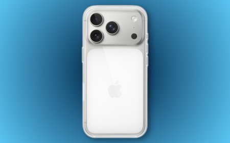 Leaked iPhone 18 Pro clear case showing a fully transparent design with simplified MagSafe integration and no white panel.