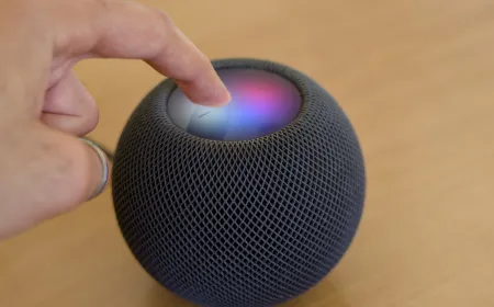 Apple HomePod 3 and mini 2 speakers address Siri limitations with iOS 27 updates.