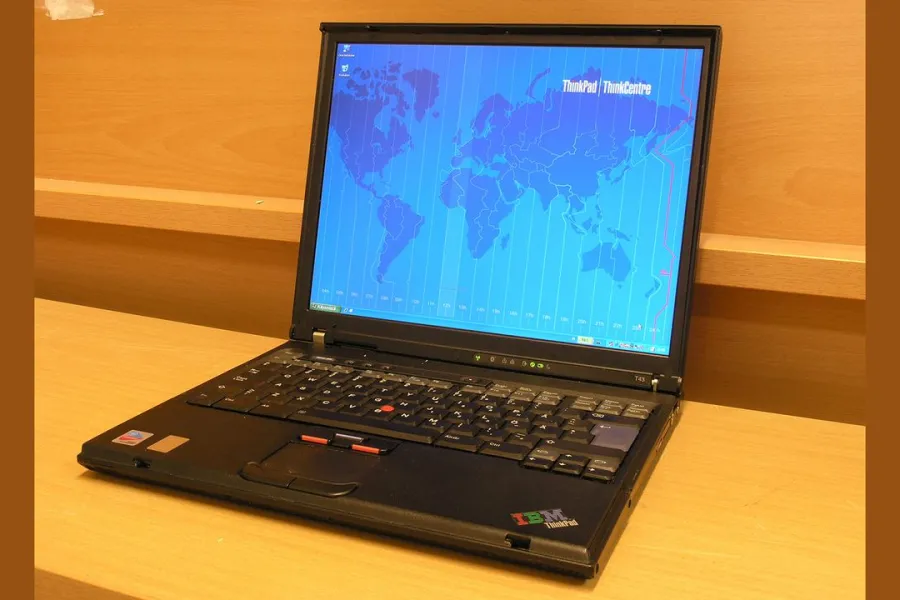 Master the ThinkPad T43 Bare-Metal Installation Across 26 Years ...