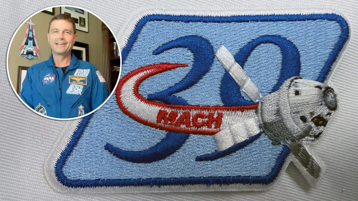 Embroidered Mach 39 patch commemorating the Artemis II crew record reentry speed.
