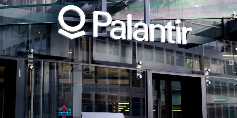 UK government review of Palantir NHS data contract addresses vendor lock-in concerns.