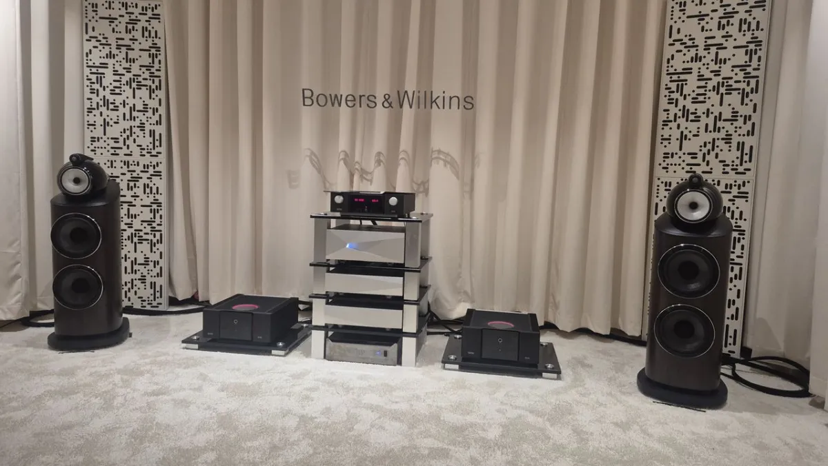 The Bowers & Wilkins 801 D5 floor-standing loudspeaker displays its internal space frame bracing and tuned mass dampers.