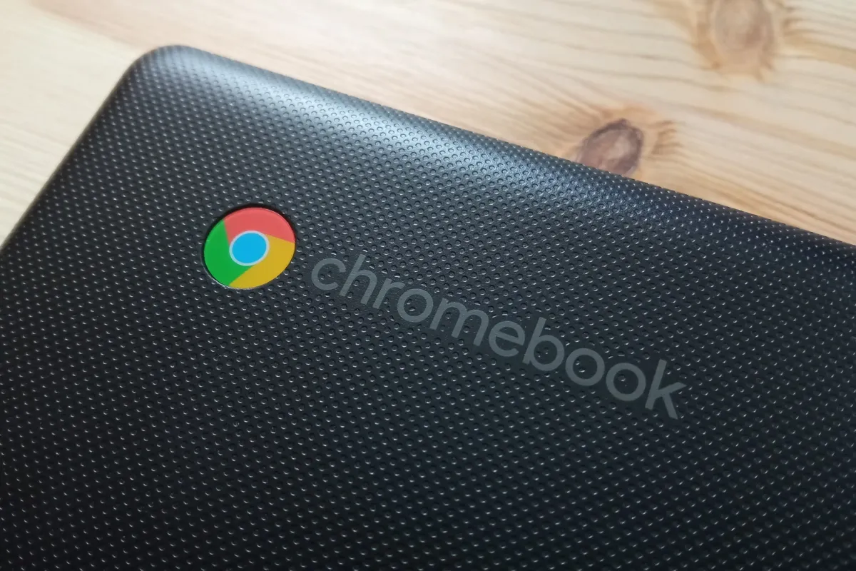 Why Professionals Are Shifting From Windows to ChromeOS