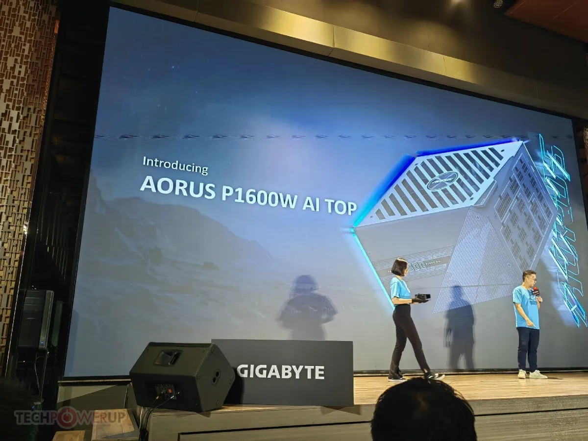 Gigabyte Introduces High-Wattage PSU with Integrated True-Color Display