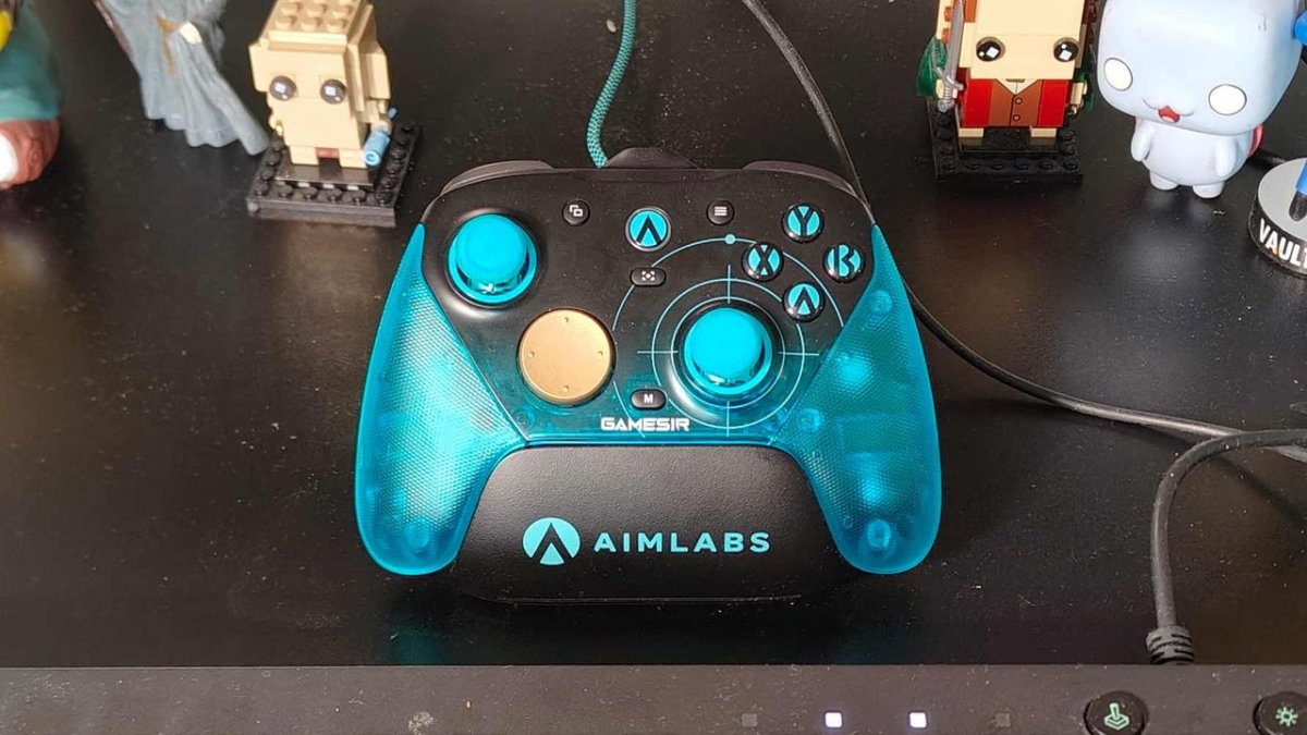 The GameSir G7 Pro 8K gaming controller features customizable components and supports an 8,000 Hz polling rate.