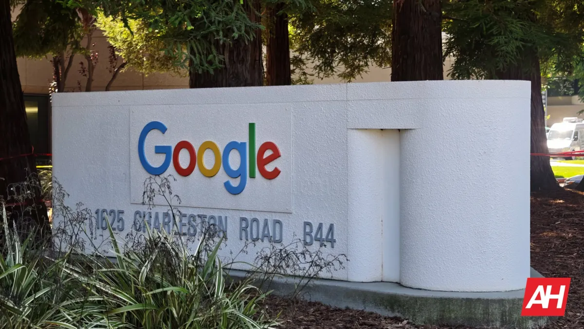 This illustration depicts Google's new semiconductor manufacturing contract with Samsung.