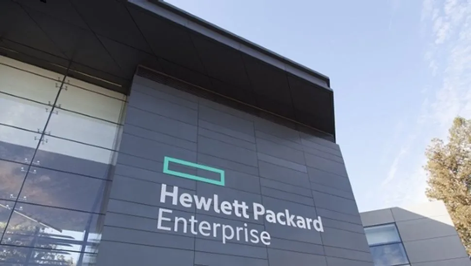 HPE Morpheus VM Essentials and Zerto migration tools for VMware infrastructure modernization