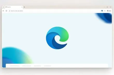 Microsoft Edge browser interface showing the new biweekly update schedule starting with version 152.