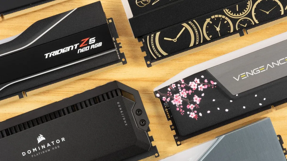 DDR4 memory modules are mounted on a computer motherboard.