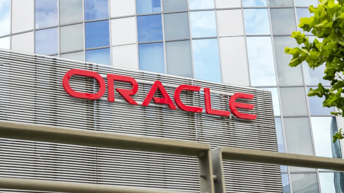 A critical PeopleSoft 0-day vulnerability enables large-scale data theft.