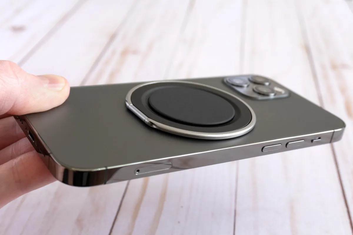 The PopSockets Low-Pro Grip features a 2.6mm slim profile and an adjustable stand.