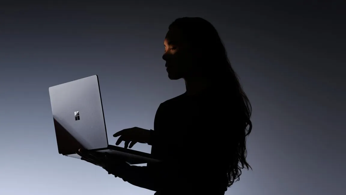 Microsoft Surface Laptop Ultra Redefines Professional Mobile Computing