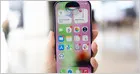 The screen displays Siri AI processing a multi-step request while maintaining context and enforcing safety protocols.