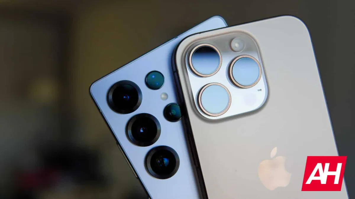 A smartphone screen displays the iCloud Shared Albums interface next to an Android device.