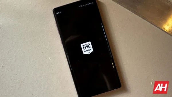 Epic Games files a denial request against Apple Supreme Court petition regarding mobile platforms.