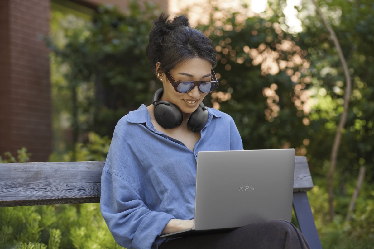 Dell XPS 13 Returns as Budget Laptop Competitor