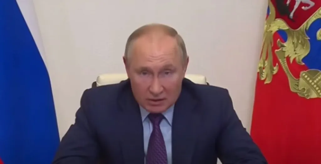 President Vladimir Putin addressing economic policy at the Saint Petersburg forum