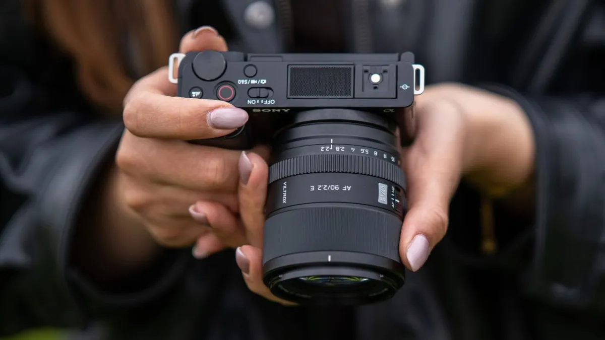 The Viltrox AF 75mm F1.8 EVO and AF 90mm F2.2 EVO lenses are designed for Sony, Fujifilm, and Nikon APS-C cameras.