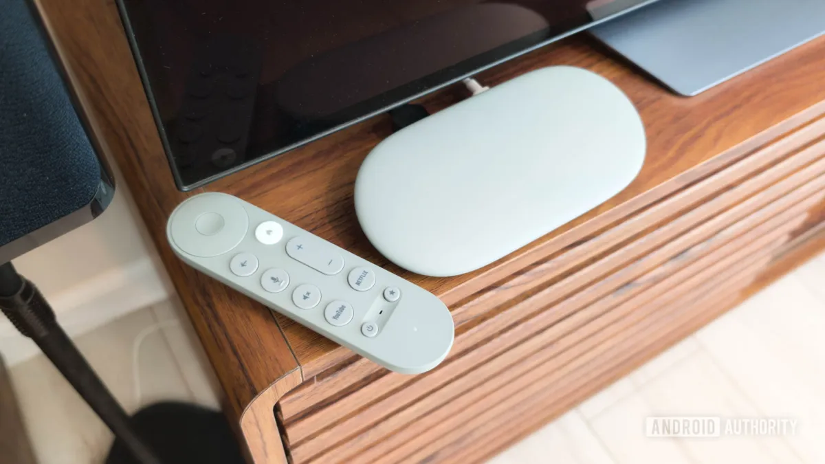 The Google TV Streamer interface displays a QR code for sharing Thread network credentials.