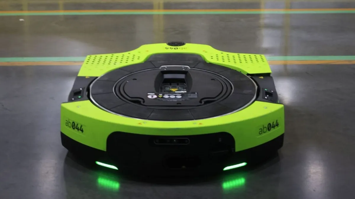 Proteus robot processes natural language warehouse instructions using integrated artificial intelligence.