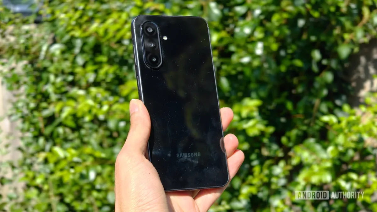 The leaked Samsung Galaxy A27 smartphone features updated hardware components and revised structural design.