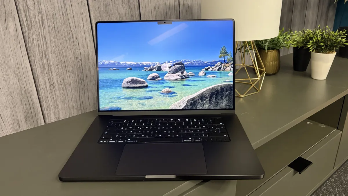 Apple MacBook Pro with M5 Pro chip, 48GB unified memory, and 1TB storage.