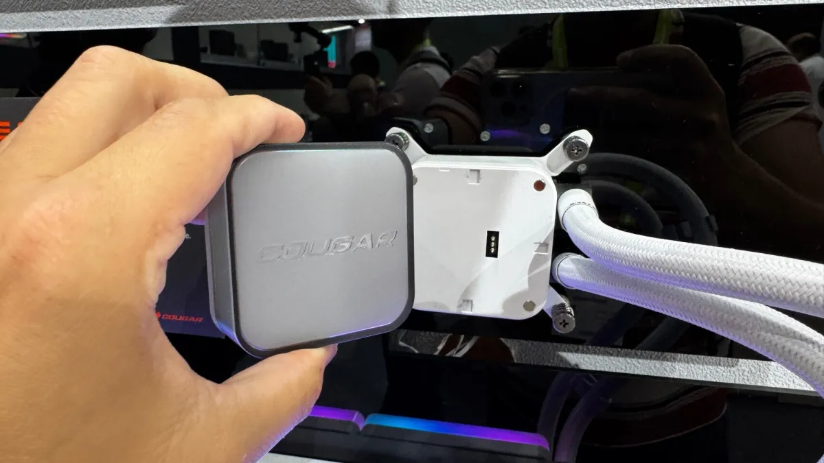The Cougar LQX Pro and Elite AIO liquid coolers feature VRX fans and integrated display panels for system monitoring.