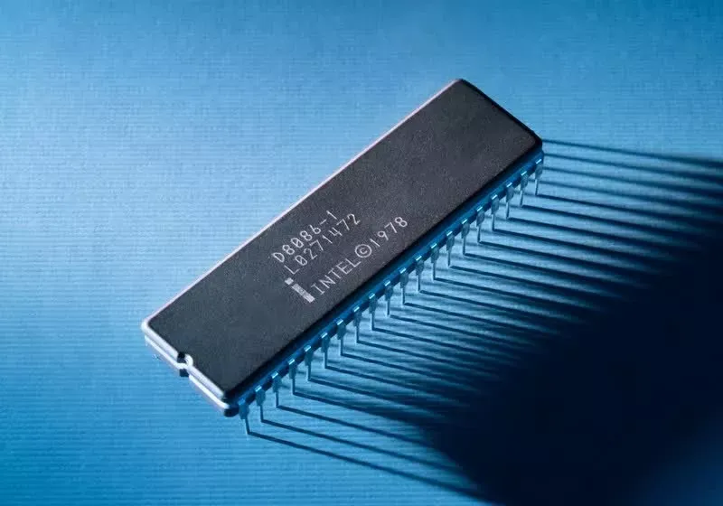 Intel 8086 microprocessor chip, the first x86 processor introduced by Intel in 1978.