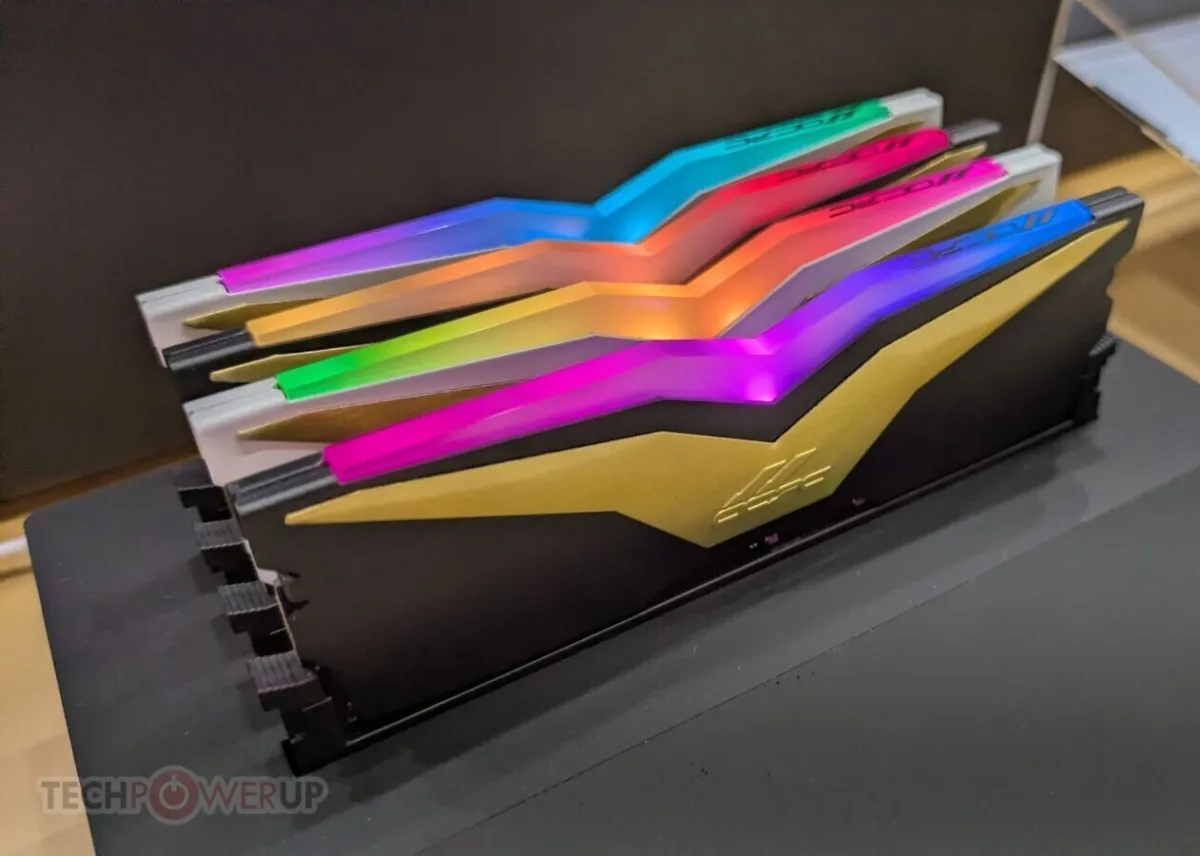 Overclockers PC displays DDR5-8000 memory modules and Gen 5 M.2 NVMe drives at Computex.