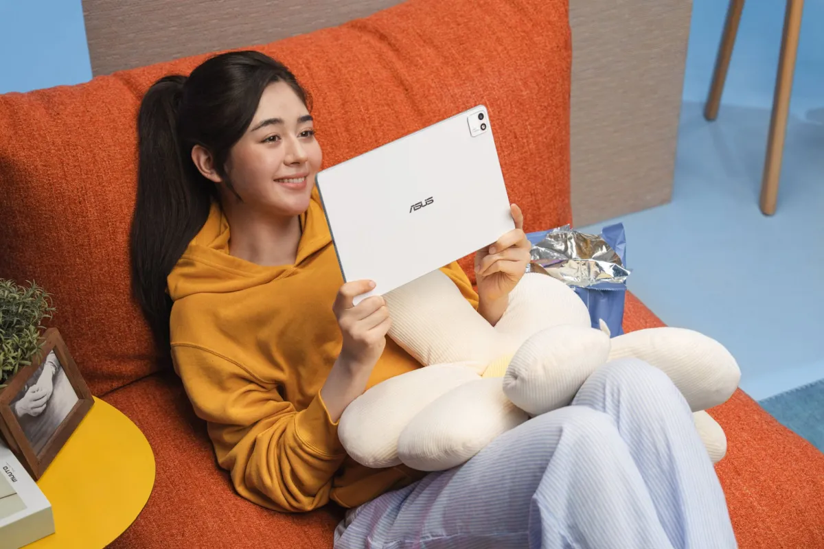ASUS Android tablet with a large OLED screen for media consumption