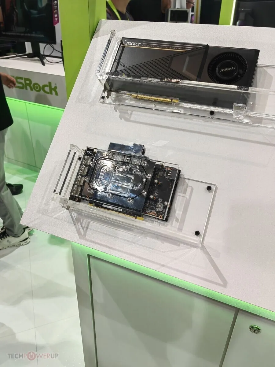 The ASRock Radeon RX 9070 XT Phantom Gaming graphics card features the 12V-2x6 power connector.