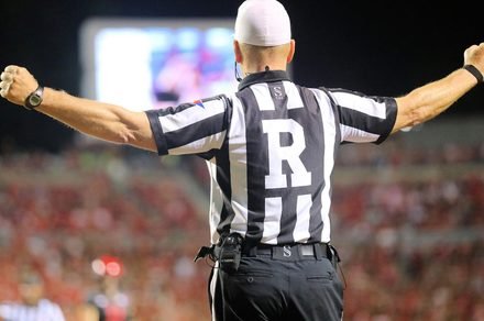 Referees use artificial intelligence to track player positioning and contact during NBA games.