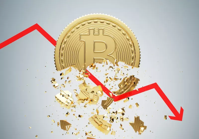 This chart shows the recent Bitcoin price correction and ongoing digital asset market volatility.