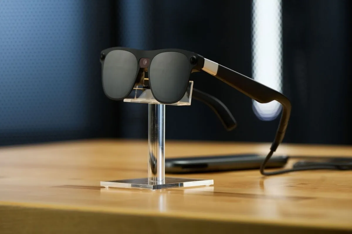 Android XR glasses highlighting the transition from experimental prototypes to consumer spatial computing hardware.