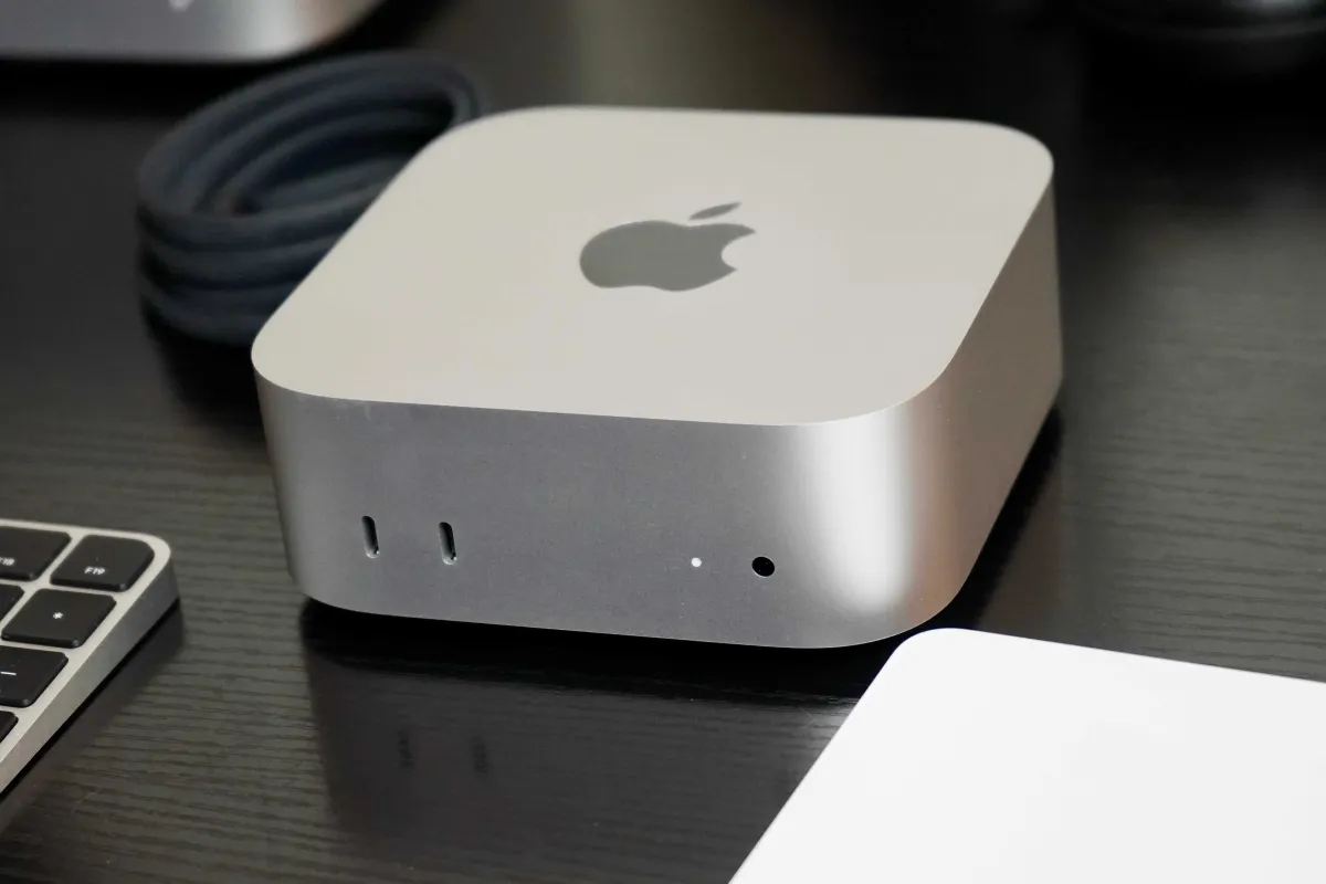 Apple Mac mini desktop computer with M4 chip