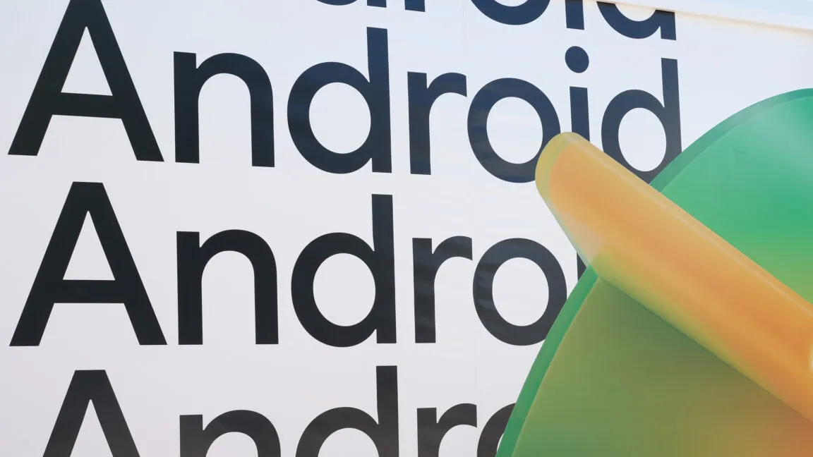Android interface displays deepfake call detection and expanded AirDrop support.