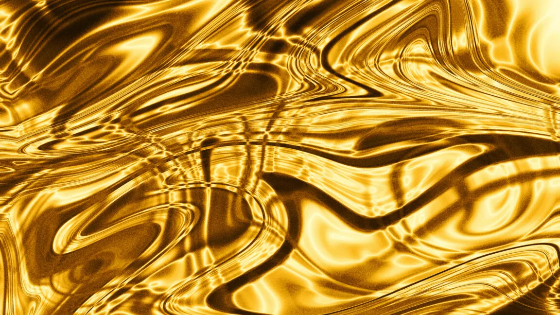 Gold surface atoms reorganizing into hexagonal lattices in bulk versus exposed reactive square sites on nanoparticles