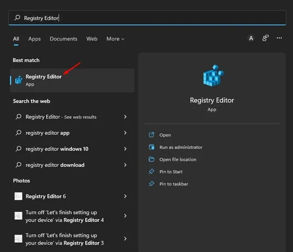 The Windows 11 desktop context menu displays the newly added Chrome Incognito shortcut.
