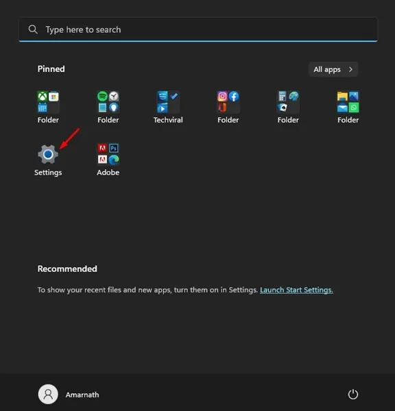 The Windows 11 settings interface displays the Delivery Optimization toggle switch.